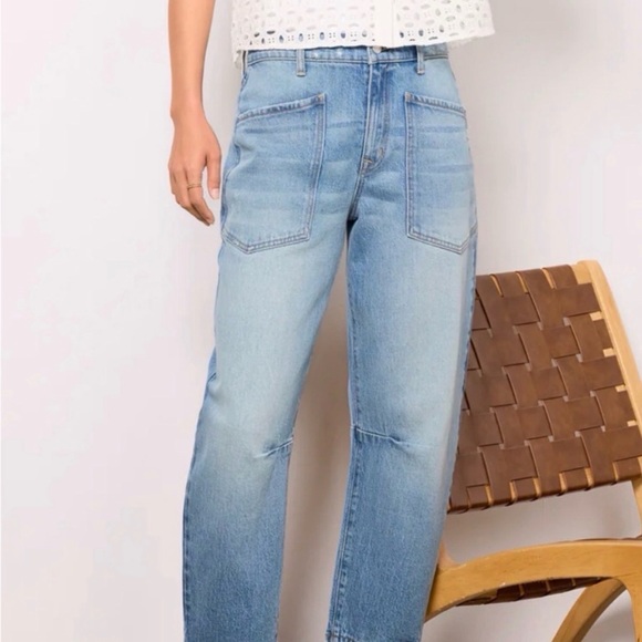 Evereve Classic Blue Denim Barrel Style Cora Jeans - Picture 4 of 7